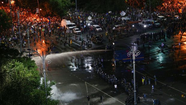 Foștii comandanți ai Jandarmeriei audiați în dosarul 10 august, procesul amânat până în mai