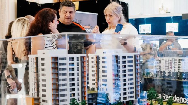 Case de la 9.900 euro și un premiu de 10.000 euro la cel mai mare eveniment imobiliar din România. Se organizează la Palatul Parlamentului