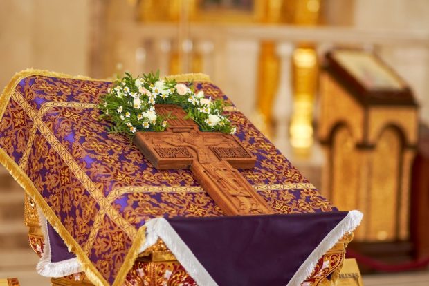 Tradiții și semnificații esențiale ale sărbătorii de Rusalii în România