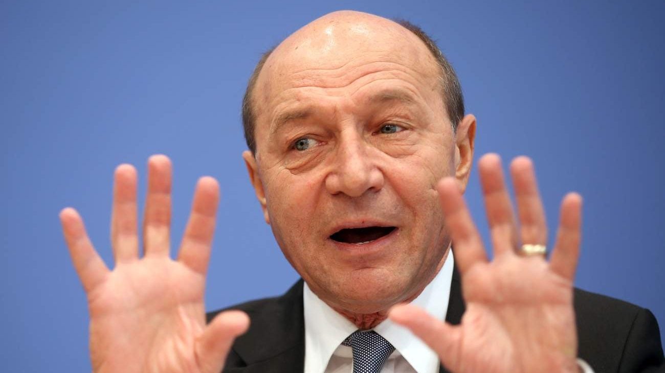Poza pentru articolul Traian Băsescu a numit „liberalul pursânge” potrivit să fie premier PNL în viitorul Guvern: „Predoiu nu este soluția minune”