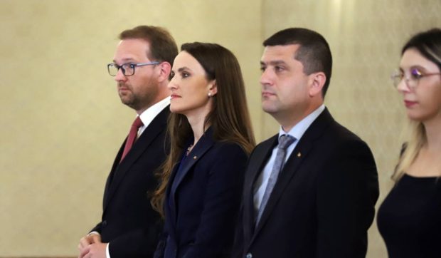 USR respinge guvernul lui Adrian Veștea, considerându-l o repetare a coaliției Ciucă-Ciolacu