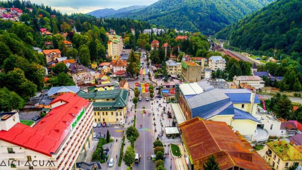 Hotelul Păltiniș din Sinaia, un reper istoric al stațiunii, scos la vânzare pentru aproape 5 milioane de euro