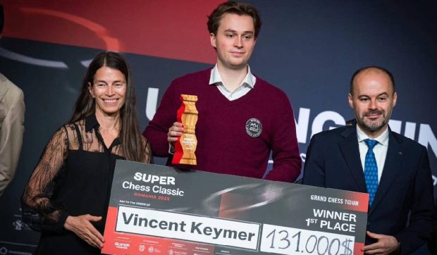 Vincent Keymer a câștigat 131.000 de dolari și este campionul Super Chess Classic România 2026