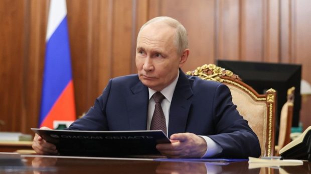 Vladimir Putin dă un nou stimulent armatei ruse: le șterge datoriile noilor recruți care merg să lupte în Ucraina, în anumite condiții