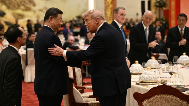 Xi Jinping către Donald Trump: „Să păstrăm nealterată relația dintre China și SUA”