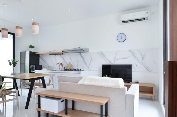 Cum să integrezi eficient un aer condiționat de 12000 BTU în sistemul tău Smart Home cu ajutorul asistenților virtuali