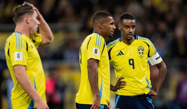 Jucătorii suedezi au adus un frizer din Stockholm pentru coafuri impecabile la Cupa Mondială