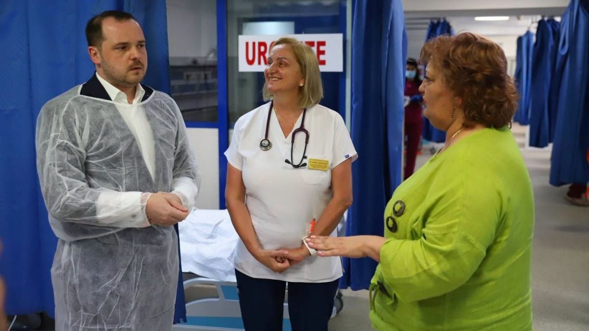 Poza pentru articolul Alexandru Rogobete îl acuză pe Ilie Bolojan că a blocat posturile din spitale și peste 2.000 de medici au ajuns șomeri: „Domnule Bolojan, opriți-vă. Lăsați România să meargă înainte”