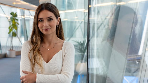 Alina Totti, românca devenită consilier local în Eindhoven: „Apreciez eficiența și respectul din sistemul olandez”
