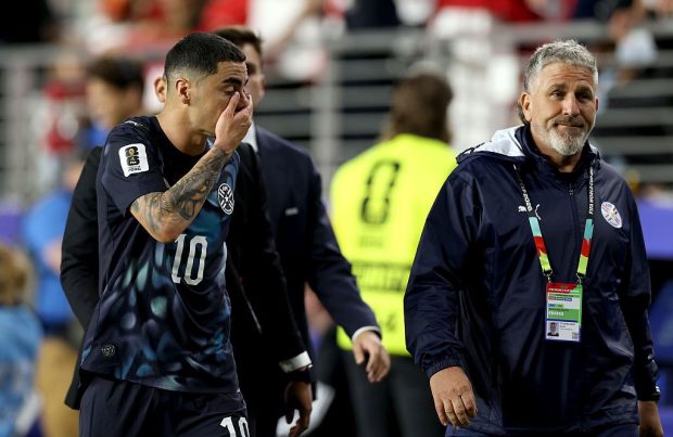 LIVEBLOG Programul și rezultatele meciurilor de la Campionatul Mondial de Fotbal 2026. Câte un pic-pic-pic de samba pentru Brazilia! Turcii iau cel mai rapid gol din turneu. Ssst: un paraguayan, eliminat din cauză că și-a acoperit gura!