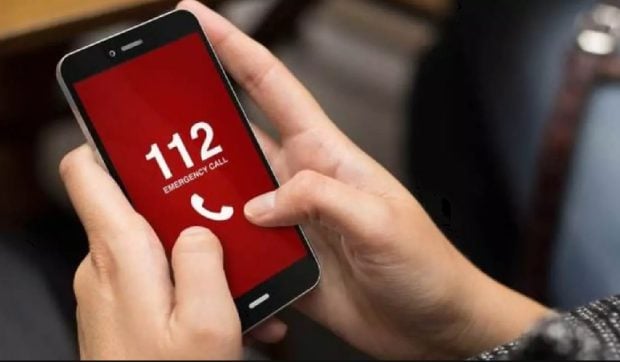 Fiu amendat pentru apel fals la 112 după un conflict familial legat de încărcarea telefonului în Suceava