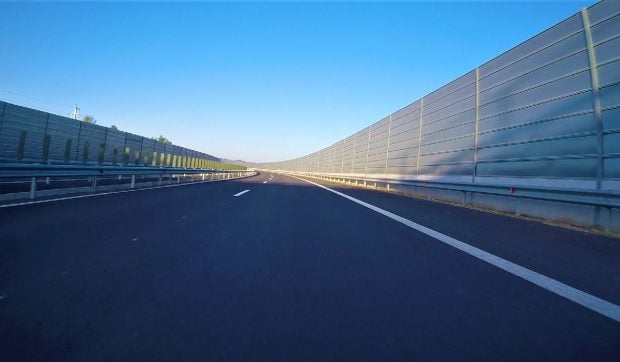 Trafic oprit pe A1 între Dobra și Holdea pentru reparații finale și recepția lotului de autostradă