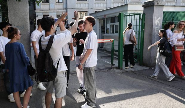 Bac 2026. Poeți ”grei” la subiectul al treilea: Bacovia la real, Arghezi, la uman. Poate e mai bine așa