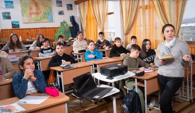 România lansează primul instrument dedicat măsurării competențelor esențiale ale elevilor dincolo de note
