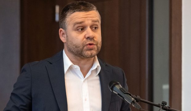 Ciprian Ciucu denunță desemnarea lui Adrian Veștea ca premier: „O lovitură de teatru în PNL”