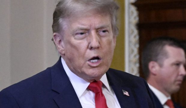 Donald Trump denunță atacul dronelor iraniene asupra unei nave comerciale drept o gravă încălcare a armistițiului
