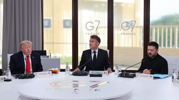 Donald Trump invită Rusia la pace în Ucraina, după o întâlnire cu Zelenski și liderii G7 în Franța