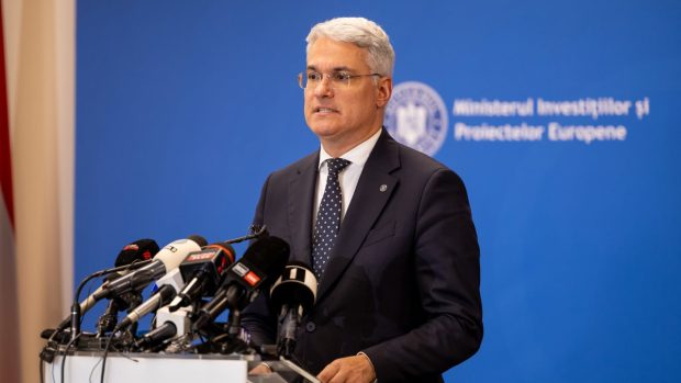 Dragoș Pîslaru are dubii legate de amenda de 1.000.000 de lei primită de asociaţia fondată de Viorel Pașca, șeful azilelor ilegale din Bihor