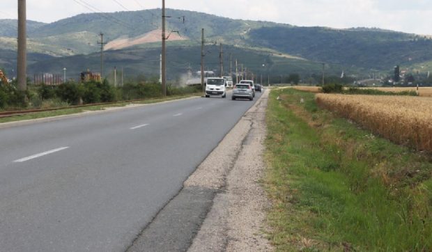 Modernizarea drumului spre Lacul Ghioroc începe cu un buget redus cu 10 milioane de lei