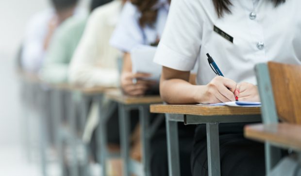 „Niciun examen nu merită un copil pierdut”. Apelul MAI către părinți și profesori, în febra Evaluării Naționale și a Bacalaureatului