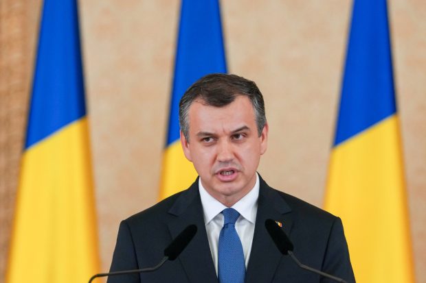 Programul de guvernare al lui Eugen Tomac, pregătit rapid, pune accent pe reforma administrativ-teritorială și redresarea economică