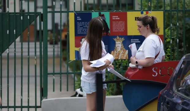 Evaluarea Națională 2026 la Română: Subiectele Susținute și Baremul de Corectare Anunțat pentru Ora 15:00