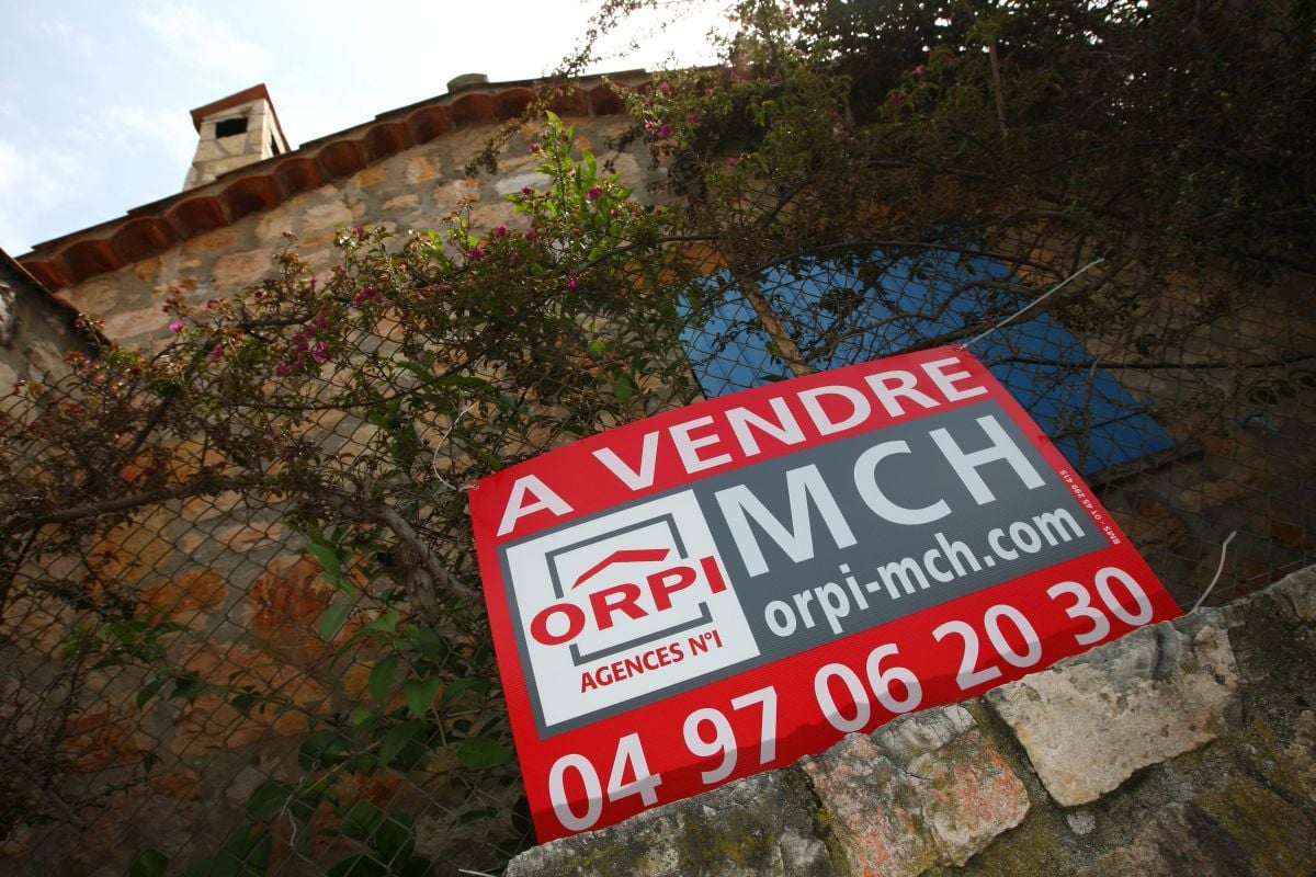 Poza pentru articolul Metoda cu care proprietarii unei vile din Franța au încercat să scape de chiriași: au mințit că au o ofertă de la L’Oreal