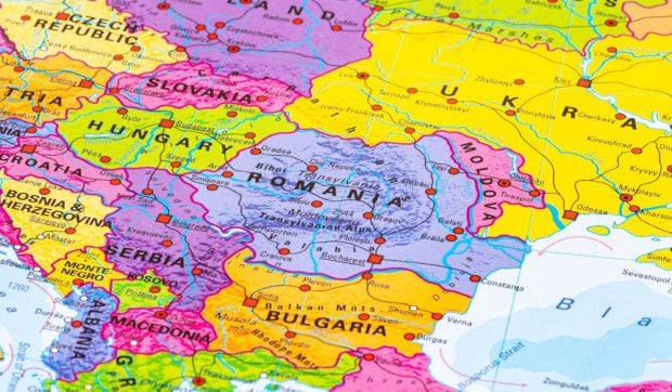 Camera Deputaților aprobă tacit proiectul de unire a României cu Republica Moldova, în ciuda opoziției guvernamentale