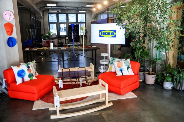 IKEA aduce creativitatea în prim-plan printr-un pop-up inedit la o cafenea din București