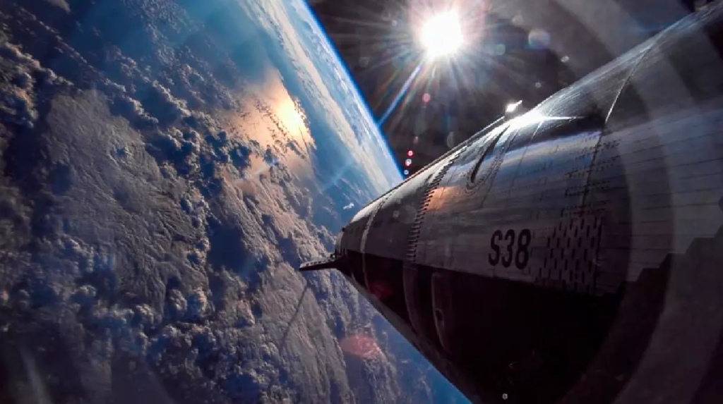 Elon Musk va fi primul trilionar al planetei, după listarea istorică a SpaceX
