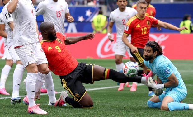 LIVEBLOG Programul și rezultatele meciurilor de la Campionatul Mondial de Fotbal 2026. “Faraonii” conduc Argentina. Messi a ratat un penalty! Dacă e marți, e Belgia! “Diavoli” pe teren cu americanii  ținuți în brațe de FIFA