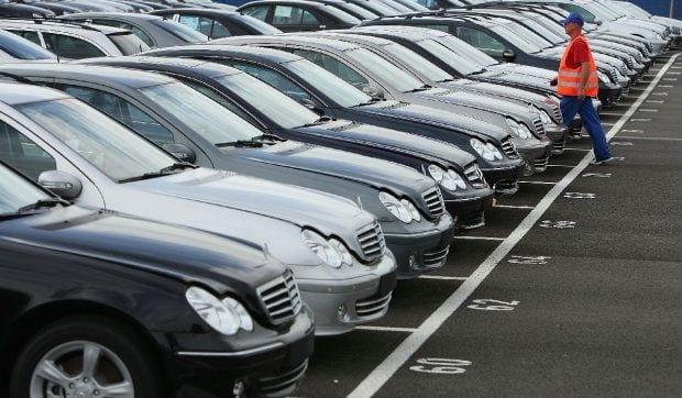 România, între cele mai vechi flote auto din UE: Mașinile vechi aduc riscuri sporite în trafic și poluare accentuată