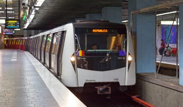 Metrorex caută paznici pentru stațiile de metrou ș