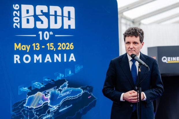 România în impas politic: Parlamentul în vacanță, guvernul rămâne interimar