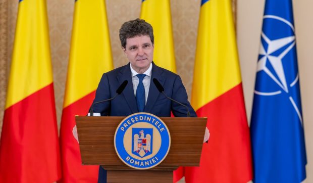 Nicușor Dan inițiază o nouă rundă de consultări parlamentare după căderea Guvernului Veștea