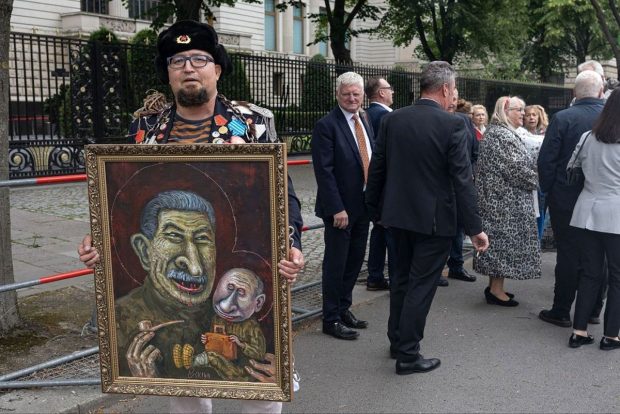 Caricaturistul rus proeminent Semion Skrepețki, cunoscut pentru satire la adresa lui Putin, asasinat în Polonia