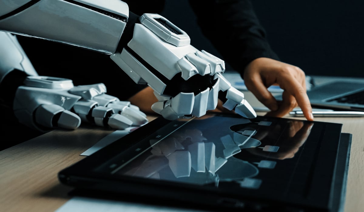Poza pentru articolul 30.000 de angajați Hyundai vor protesta împotriva folosirii roboților în fabrică: „Niciun robot nu va intra aici”