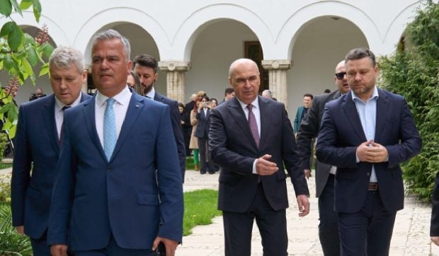 PNL între divizare și presiuni: scenarii după propunerea lui Adrian Veștea ca premier