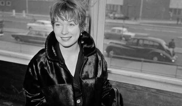Shirley MacLaine la 92 de ani: o legendă a Hollywood-ului care sfidează timpul prin autenticitate și energie