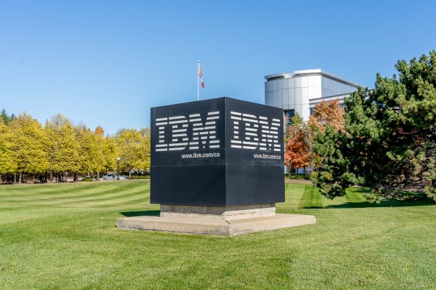 IBM deschide o nouă eră în microcipuri cu tehnologia subnanometrică