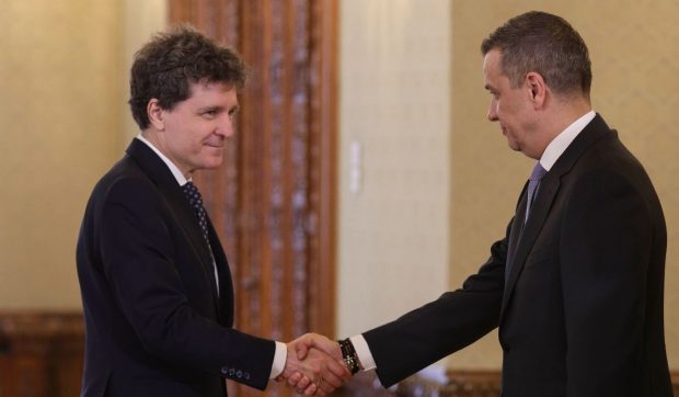 Sorin Grindeanu l-a anunțat pe Nicușor Dan că PSD își asumă guvernarea