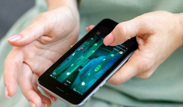 Cum recunoști și protejezi telefonul Android de viruși: semne și soluții esențiale