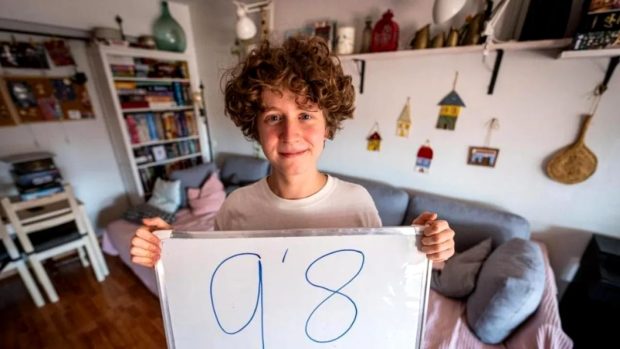 Băiatul unei românce a luat cea mai mare notă la „bacalaureatul” spaniol, în Barcelona: „M-am descurcat mai bine decât mă așteptam”