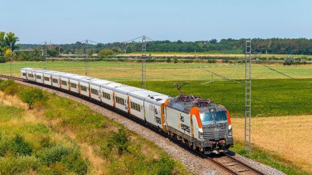 O nouă legătură feroviară de peste 1.300 km va uni Europa Centrală cu Estul, cu bilete accesibile de la 10 euro