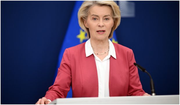 Bruxelles propune restricții pentru minori pe rețelele sociale, dar experții semnalează probleme fundamentale nerezolvate