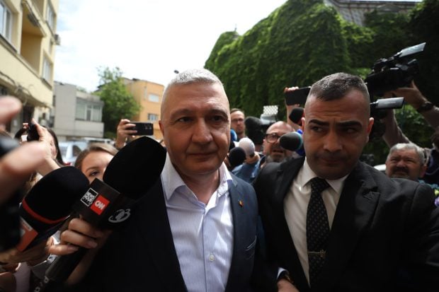 Generalul Vlad Gheorghiță, la conducerea Armatei Române și implicat într-un dosar DNA privind suplimentarea locurilor bugetate pentru studenți
