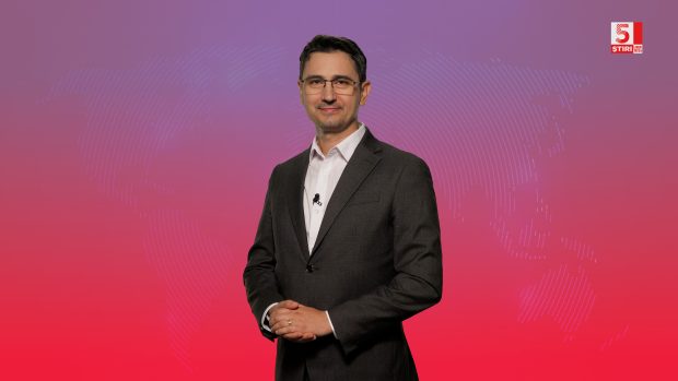 5 știri by Libertatea – Comunicarea nonverbală: De la refuzul lui Romero de a da mâna cu Trump la Cupa Mondială, la nervii lui Nicușor Dan
