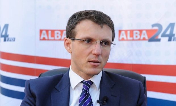 Dragoș Tănase, șeful Gabriel Resources, părăsește compania după eșecul definitiv al proiectului minier de la Roșia Montană
