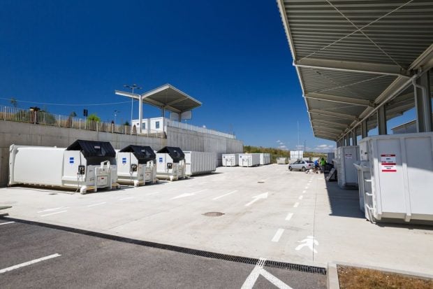 Un singur centru de colectare a deșeurilor din cele 13 pe care România trebuia să le finanțeze prin PNRR a fost deschis: „Am avut 3 ani la dispoziție”
