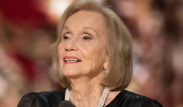 Eva Marie Saint, la venerabila vârstă de 102 ani, un simbol al Hollywood-ului cu Oscar și două stele pe Walk of Fame